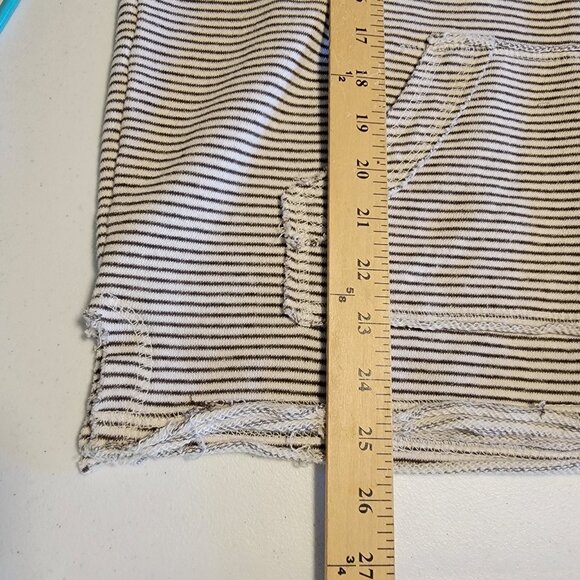 Blue 84 Hoodie Unisex Sz M Vanderbilt University Pullover Gray Raw Hem Kangaroo - Picture 7 of 9